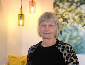 Minna Holm Behandler. Erfaren kropsterapeut. Rosenmetoden, traume, kranio sakral terapi, fysioterapi